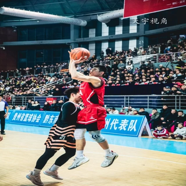 体育产业战略视角下的热点动态解析